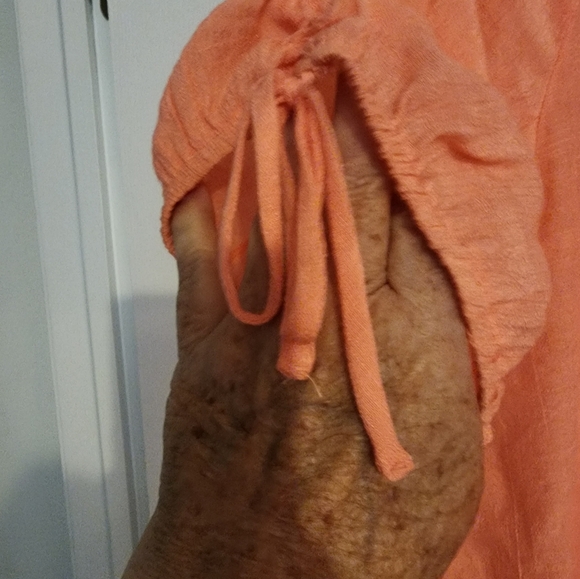 Top - Picture 1 of 3